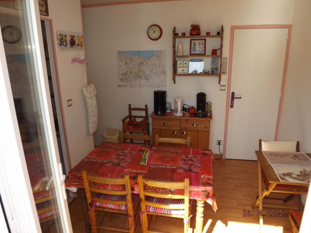 Bed and Breakfast Au Chti Normand Эрманвиль-сюр-Мер Экстерьер фото